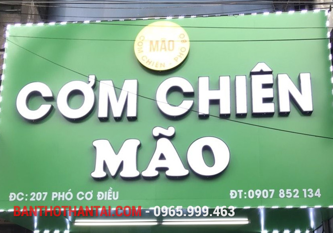 Biển quảng cáo cơm chiên Mão 11