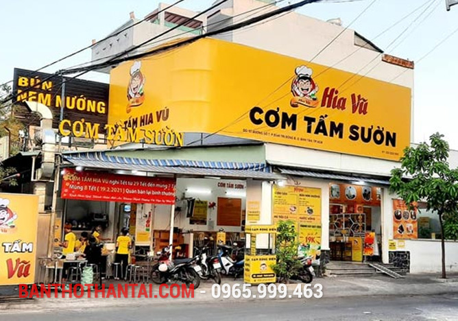 Biển quảng cáo cơm tấm sườn Hia Vũ 15