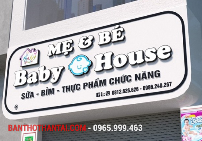 Biển quảng cáo cửa hàng mẹ và bé 4