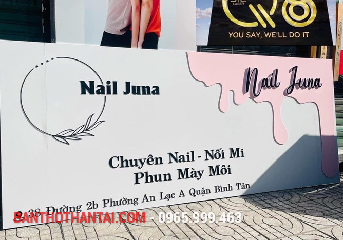 Biển quảng cáo cửa hàng nail 12