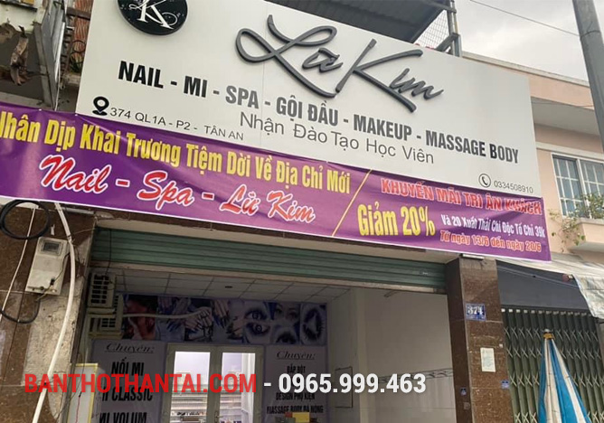 Biển quảng cáo cửa hàng nail 19