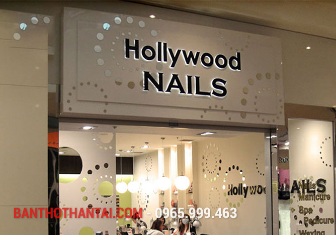 Biển quảng cáo cửa hàng nail 22