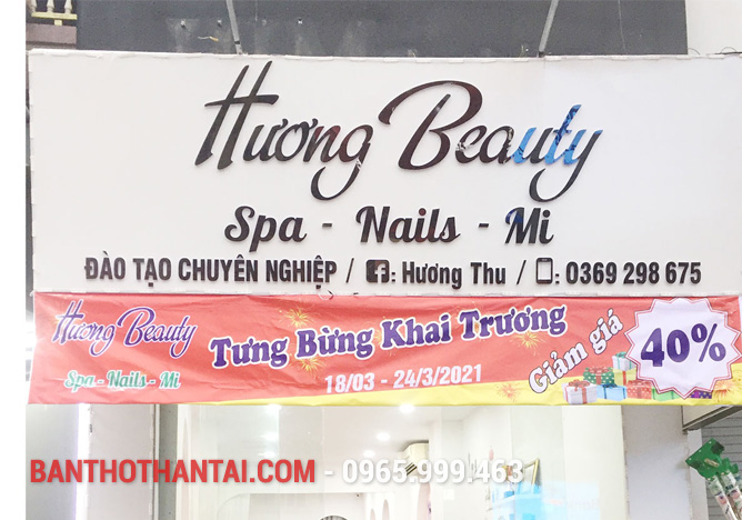 Biển quảng cáo cửa hàng nail 4